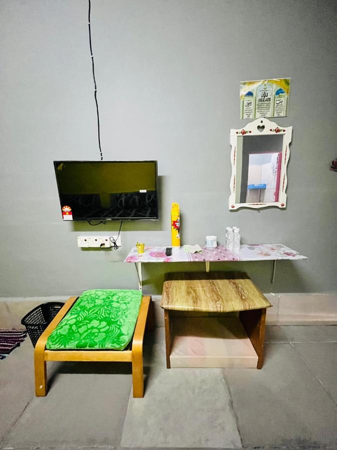 Homestay/Bilik Teluk Gading Kuala Rompin Exterior foto