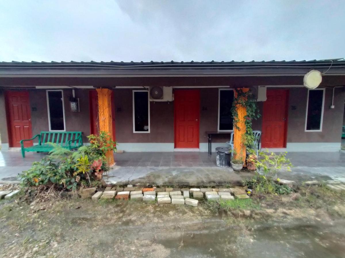 Homestay/Bilik Teluk Gading Kuala Rompin Exterior foto